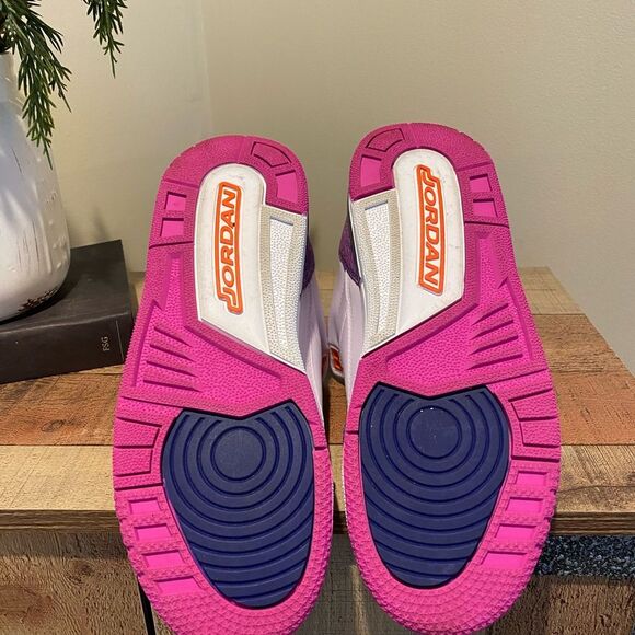 Jordan Retro 3 Barely Grape GS 6/ W 7.5-Limited Edition - Picture 7 of 7